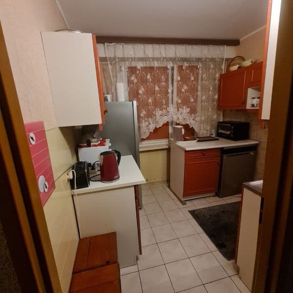 Sprzedam mieszkanie  48,20 m2, 3- pokojowe w Hajnówce