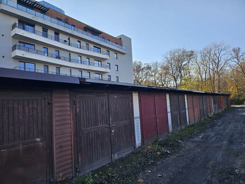 Garaż Rembertowska