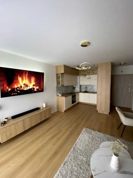 Mieszkanie 65m2 1 piętro dwa pokoje + salon z aneksem