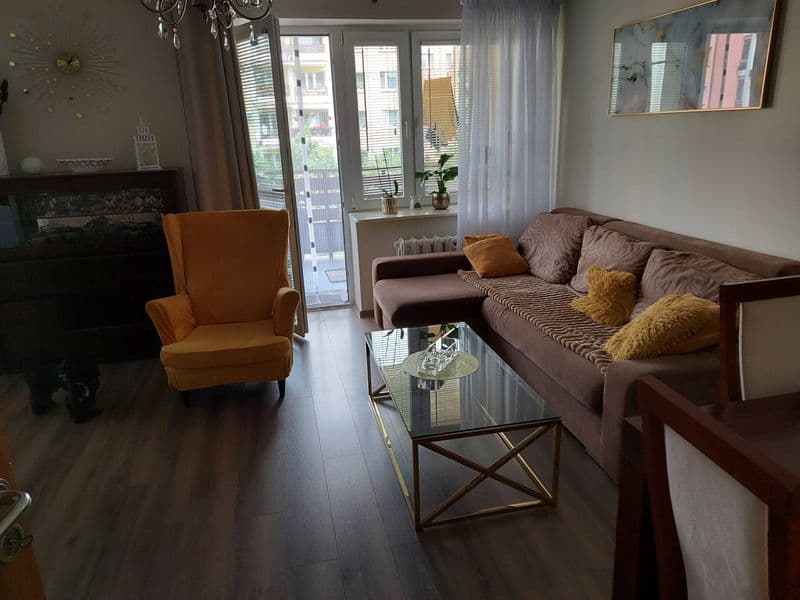 70 m2 * 2 piętro * duży balkon * duża piwnica