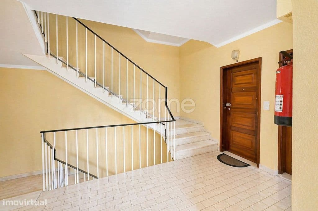 Apartamento T3 em São Martinho do Bispo por 224.500,00€