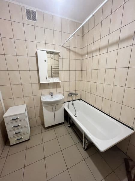 Продається квартира