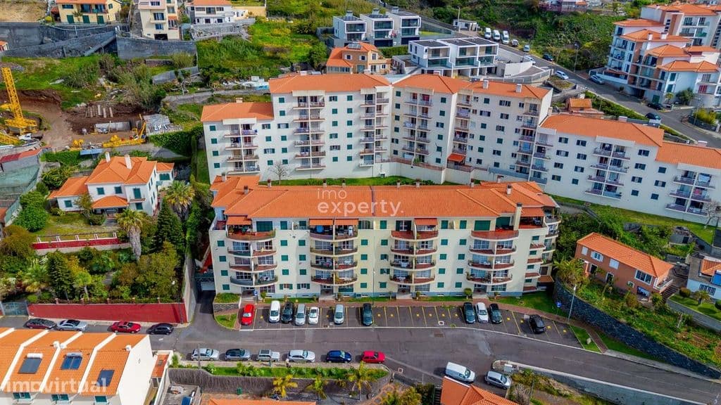 Apartamento T1 com Quintal no Garajau, Madeira