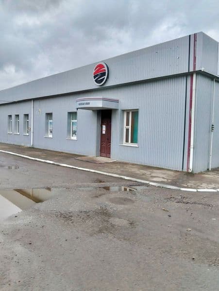 Продаж виробничо-складської бази 1856  м². Приватизована земля 0.48 га. Рівне, вул. Опанасюка (Пирогова)