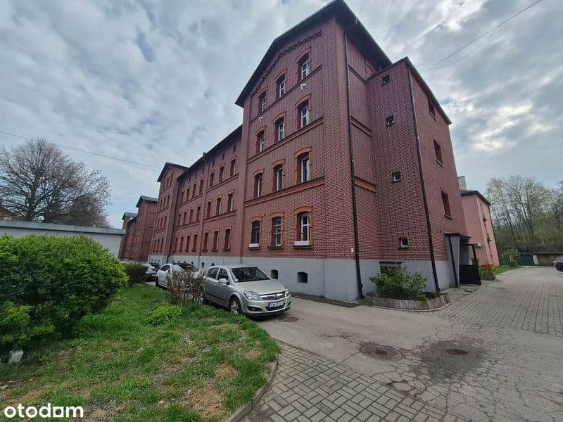 Przytulne mieszkanie 2 pokojowe z dużą kuchnią do własnej aranżacji