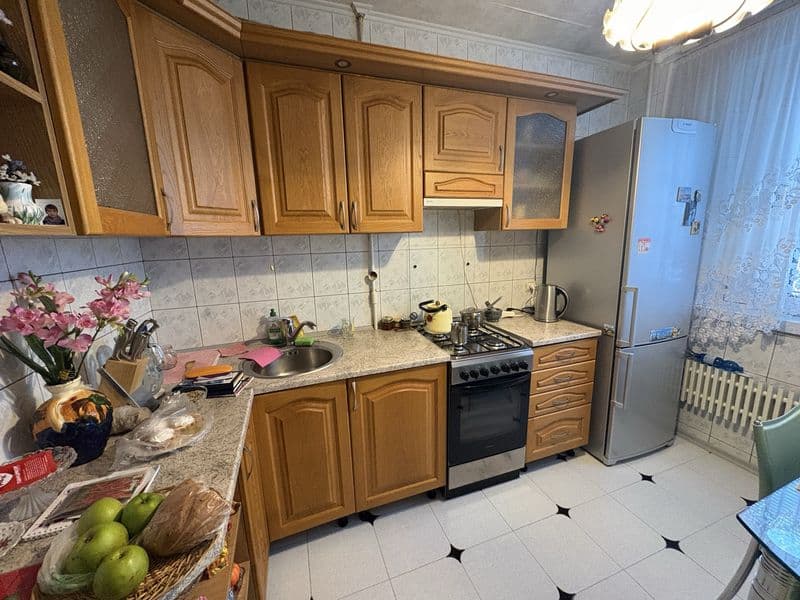 Продам 3-х комнатную квартиру Песочин Надия