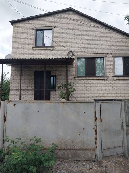 Продам гарний будинок