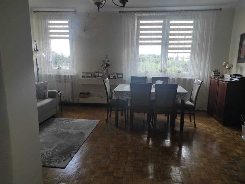 Sprzedam mieszkanie Jędrzejów ul.Okrzei 75