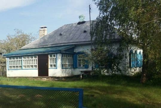 Пролається будинок в селі Матвіївка