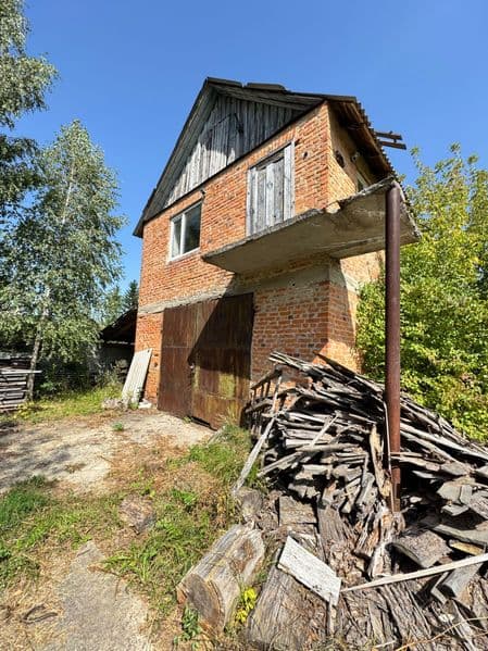 Ангари, цехи, промислові будівлі