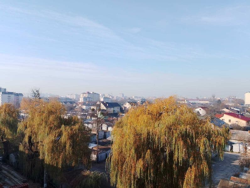 3 кімнатна квартира на Хоткевича. Перший внесок.