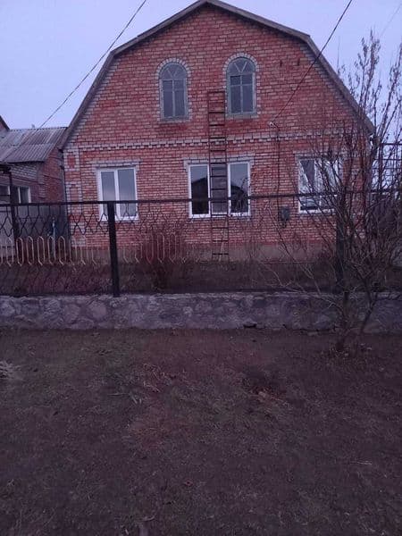 ТЕРМІНОВО Продам будинок в м. Марганець