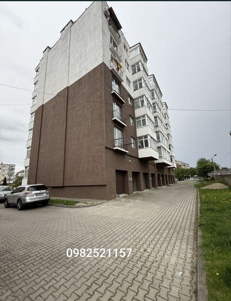 Продам гараж в новобудові м. Стрий вул. Саксаганського, 14А 19.3 м. кВ