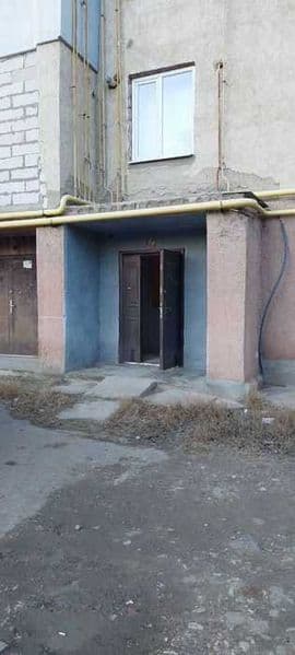 Продам квартиру на 1 поверсі