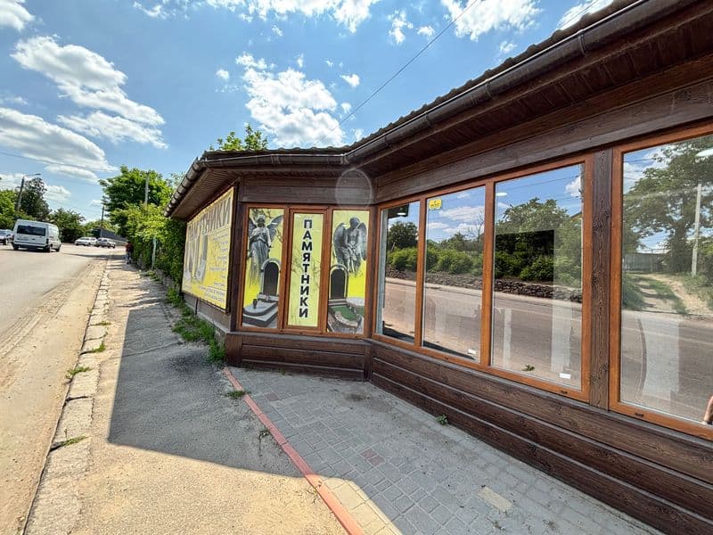 Продається приміщення по вулиці Одеська