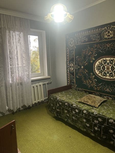 Продаємо 4 кімн. квартиру