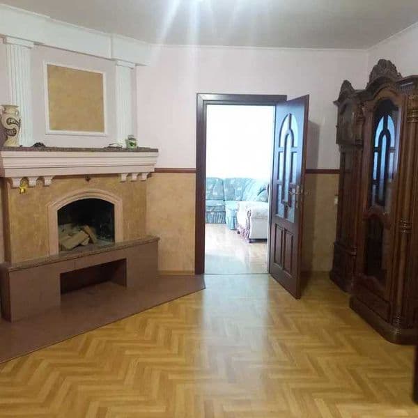 Продаж 4 км квартири м.Самбір з гаражем