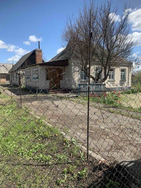 Продаж будинку м. Корсунь-Шевченківський( мікрорайон)