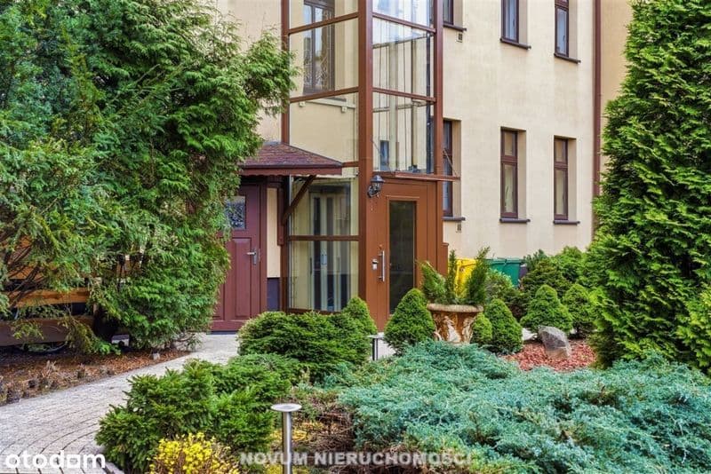 Piękne mieszkanie w stylowej kamienicy – 96 m²