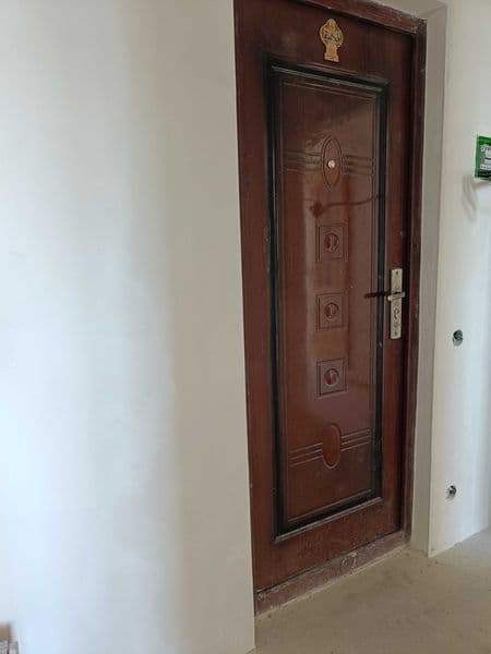 Двокімнатна квартира 4 м-н, район Креста