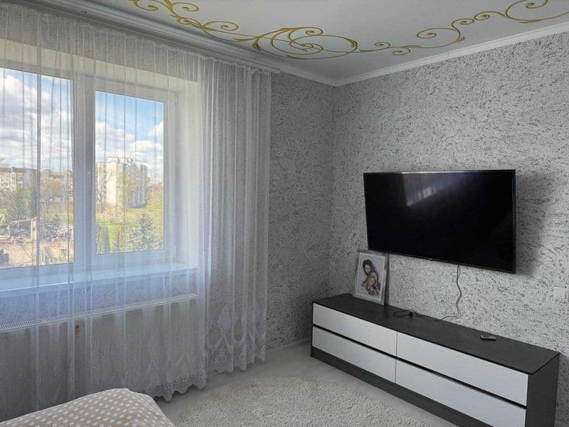 Квартира в новобудові з ремонтом