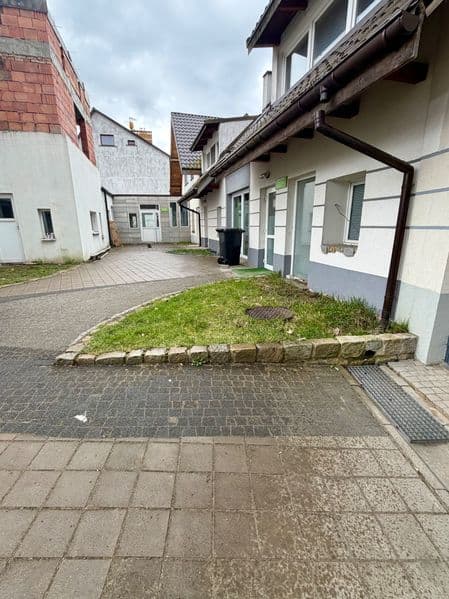 Wynajmę lokale użytkowe