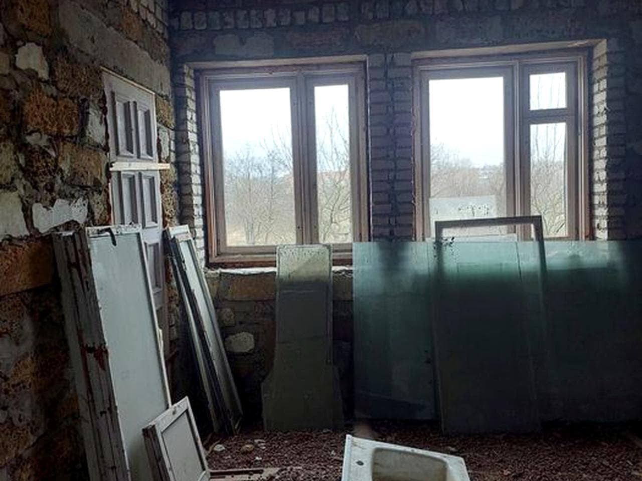 Продам Недострой в Солоницевском ОТГ (БЕРМИНВОДЫ)