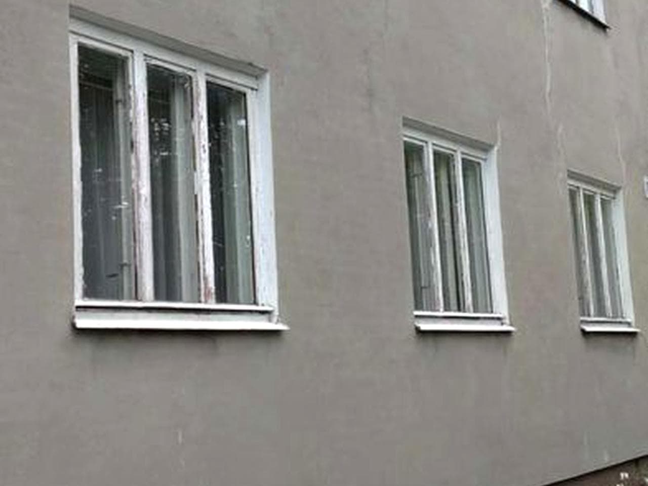 Продаж двохповерхового будинку