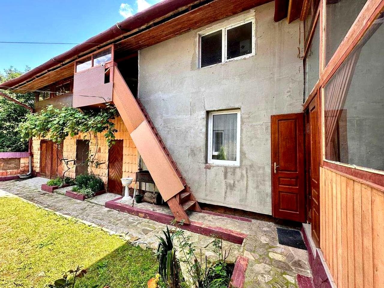 Продаж будинку з зем. ділянкою по вул.Коцюбинського м.Дрогобич