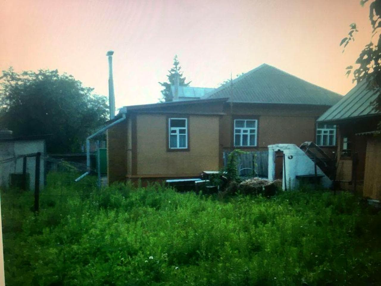 Продам будинок в центрі міста