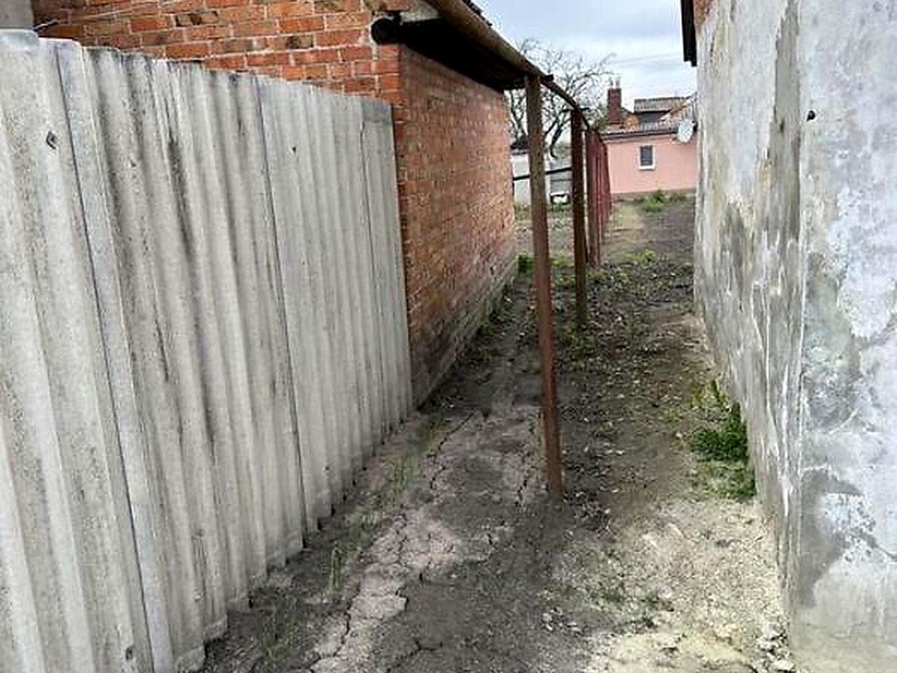 Продаж 3к Дім Леоніда Каденюка (Ціолковського) вулиця