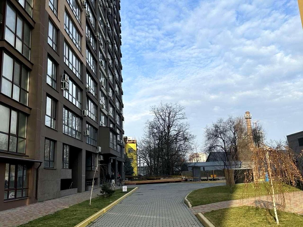 Мандриківська вул., 51л