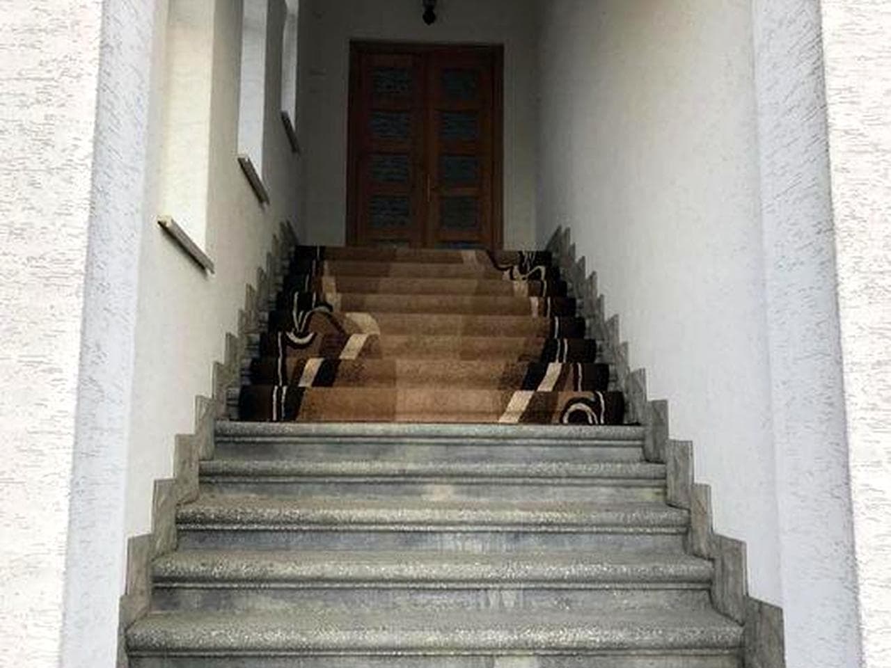 Приватний будинок