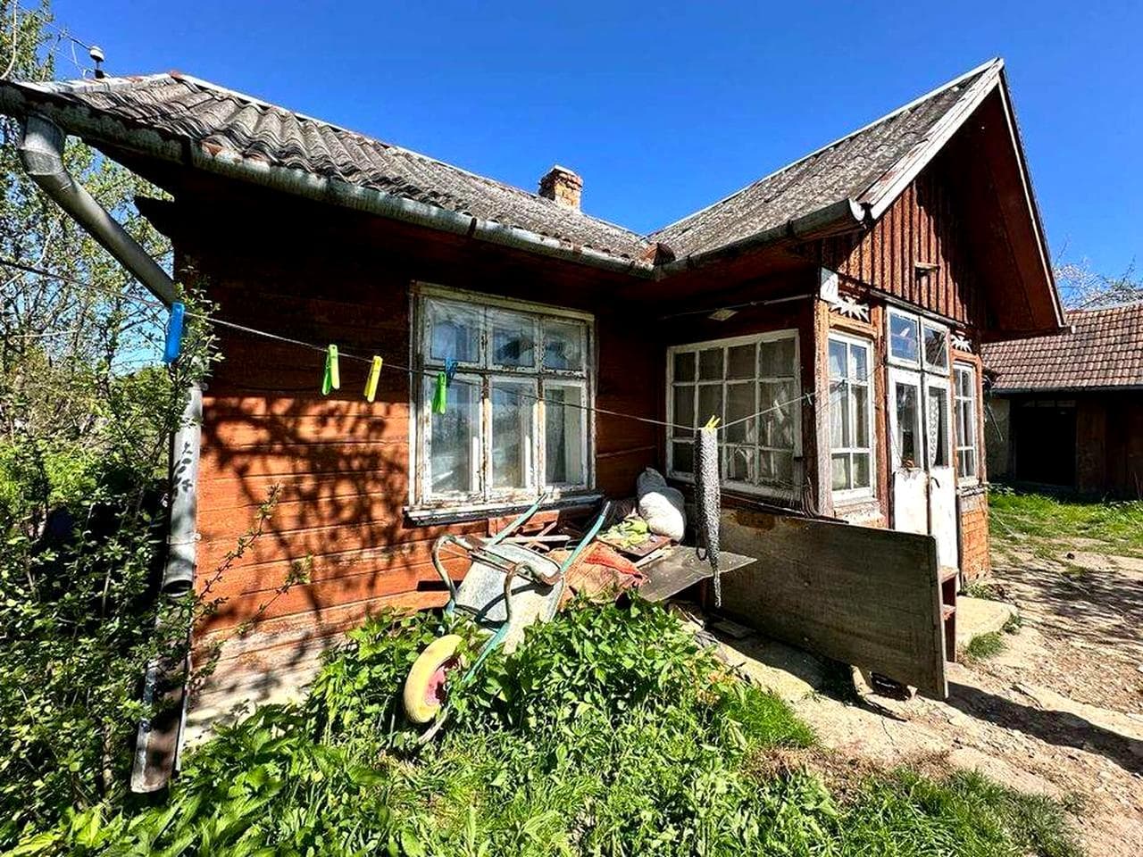 Продаж будинку з ділянкою у м.Стебник