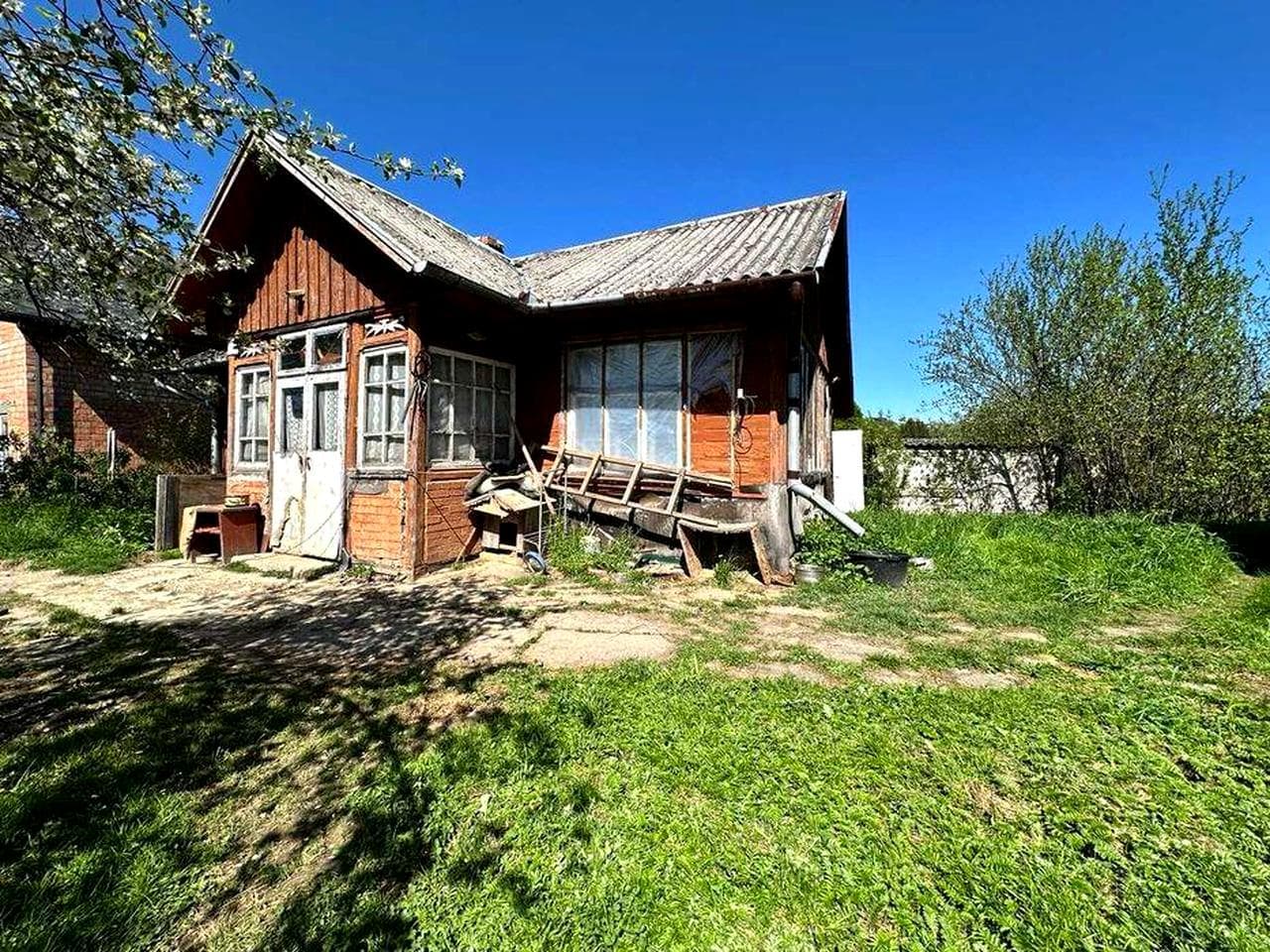 Продаж будинку з ділянкою у м.Стебник