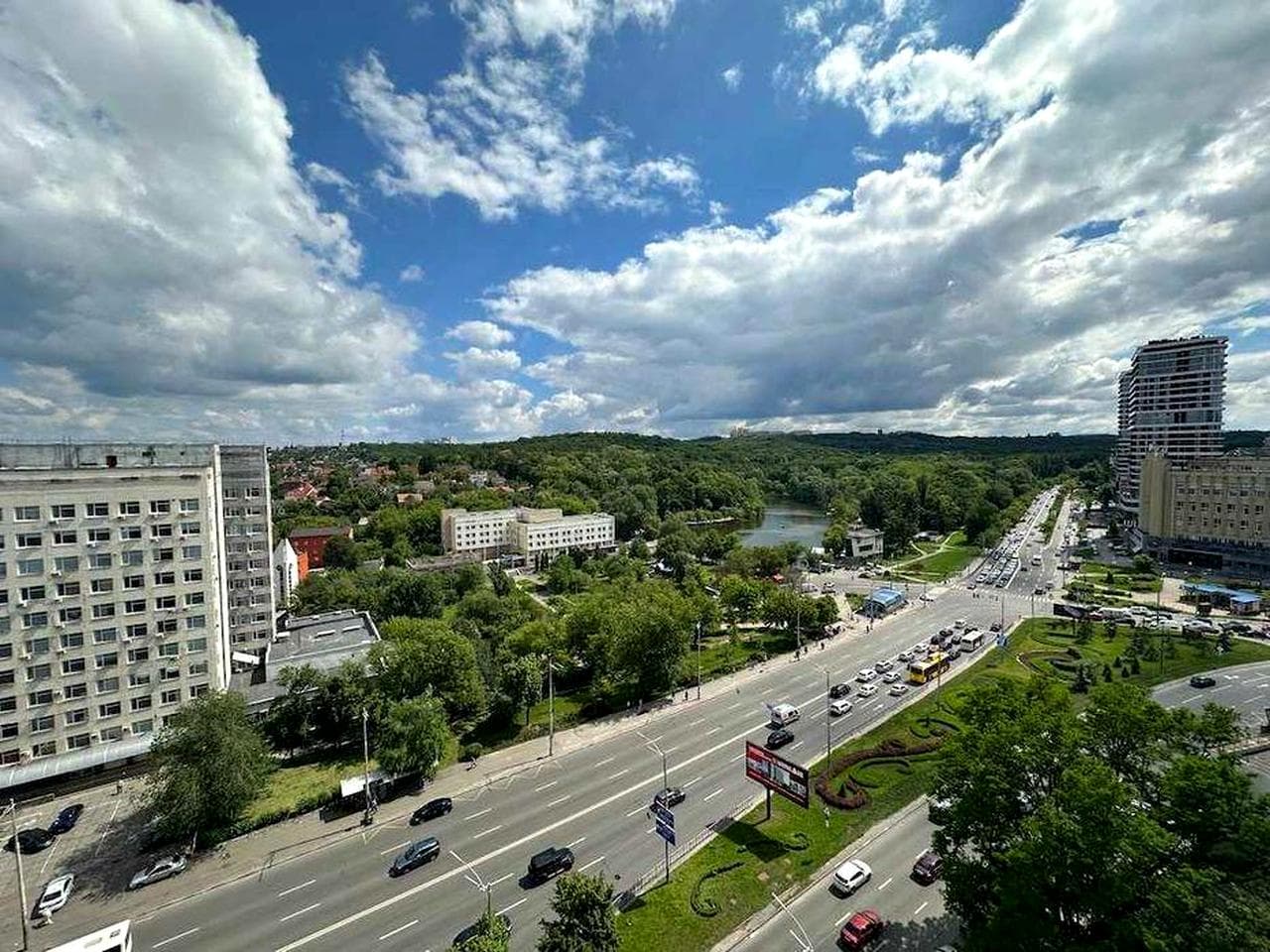 Продаж квартири без ремонту 145 кв.м. пр. Голосіївський 68 (ЖК Олімп) ЖК Олімп