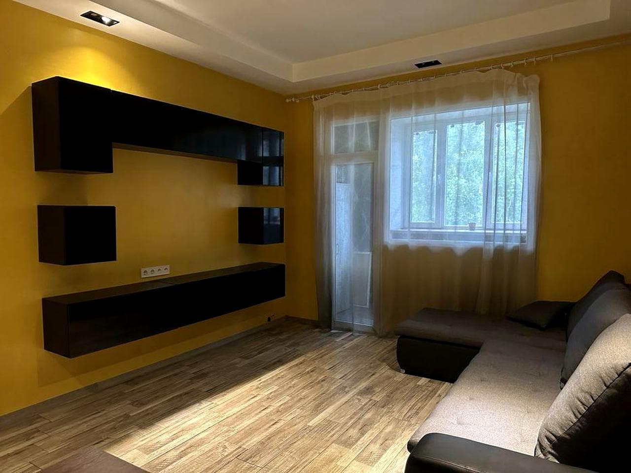 Квартира 65кв м Центр, Сталинка с индивидуальным отоплением