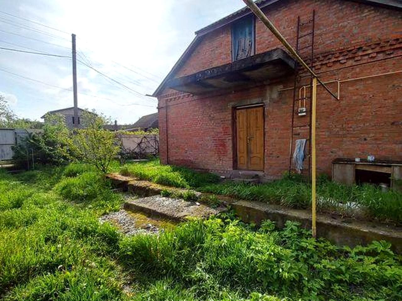 Продам будинок в місті Бар