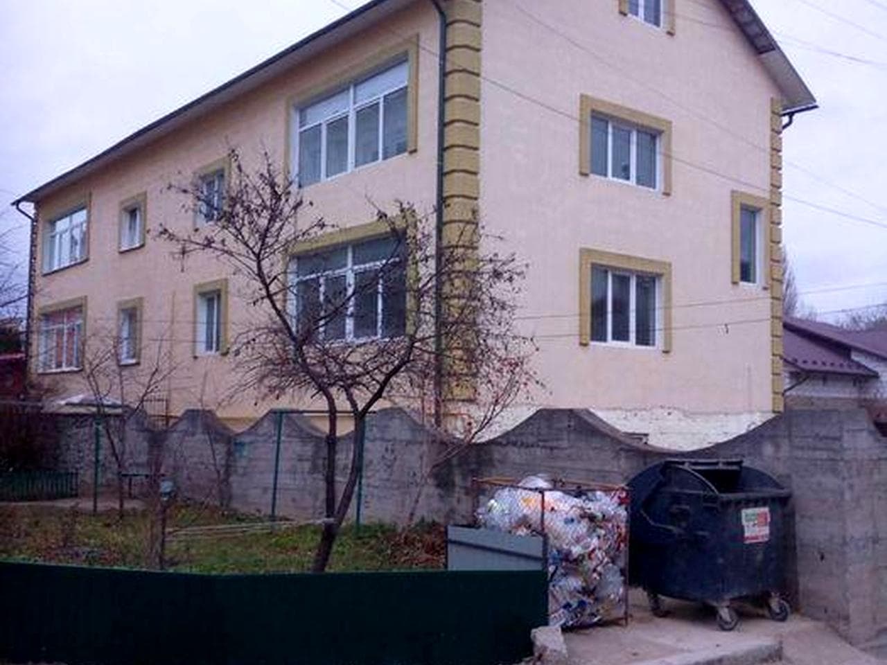 Продаю Будинок у м.Чортків