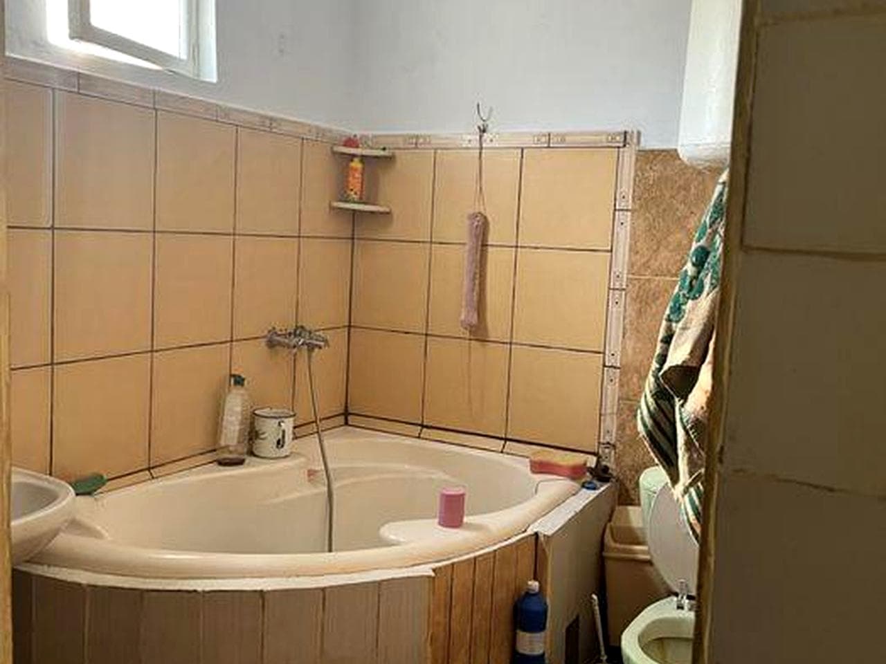 Продается хороший дом в селе