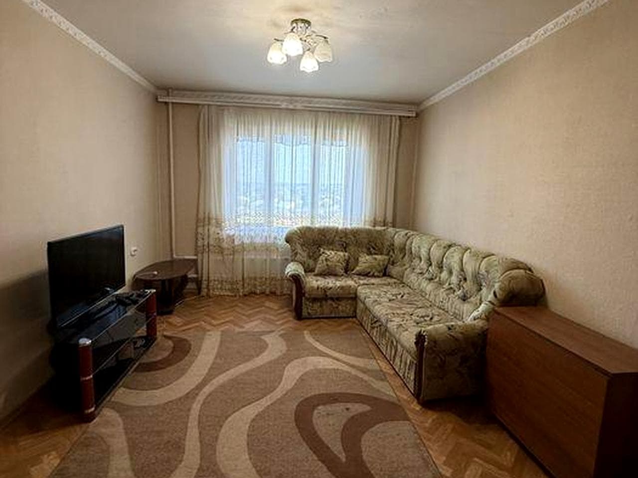 Продам квартиру Песочин