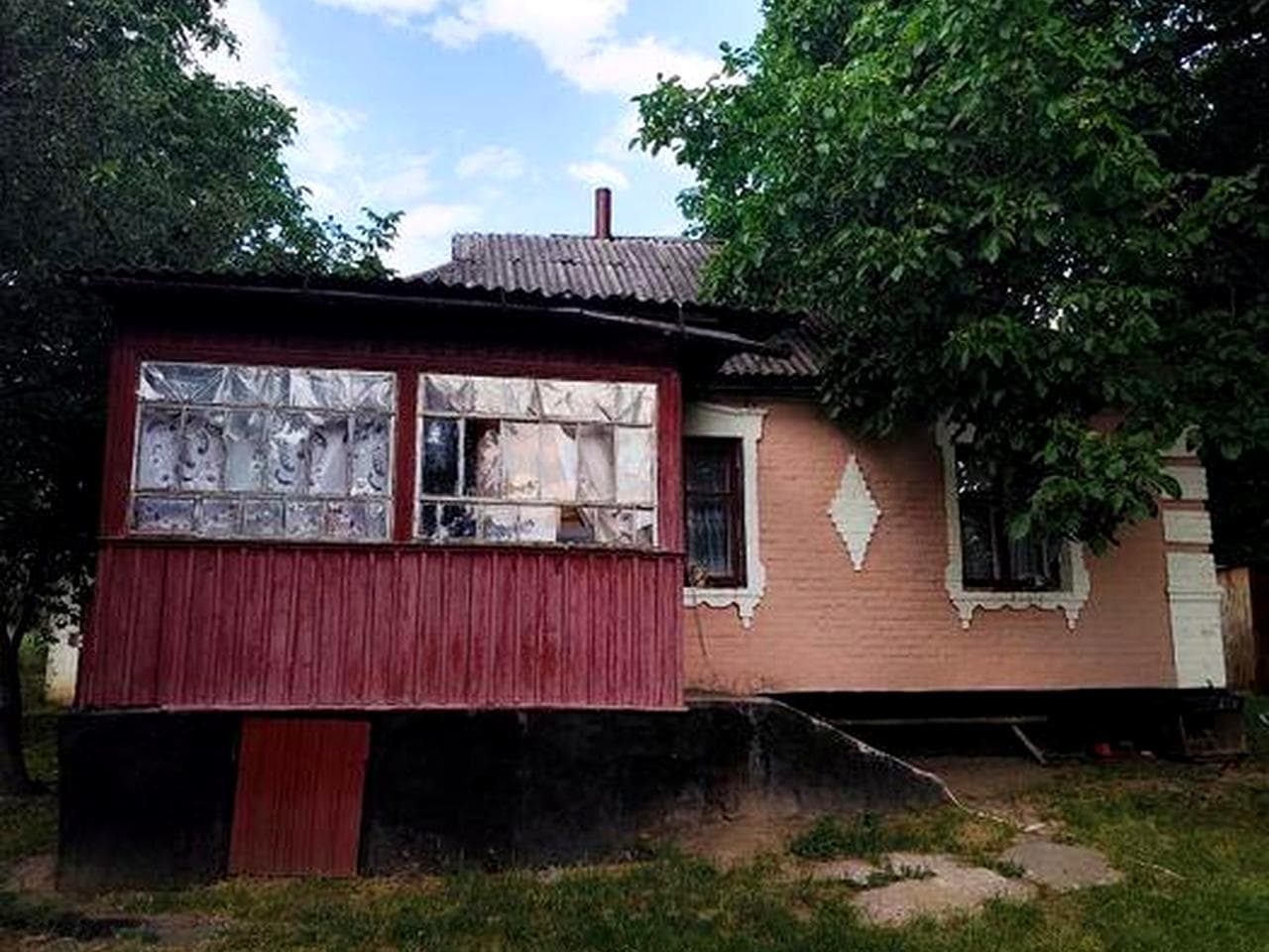 Продається будинок у м. Богуслав, вул. Яблунева