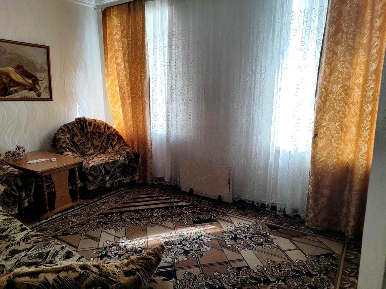квартира 3-кімнатна у центрі міста