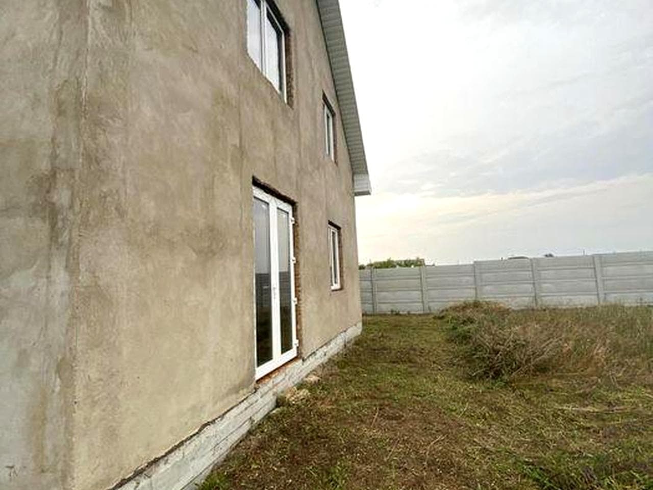 Дім 2 поверхи , територія , балабановка Миколаїв Власник