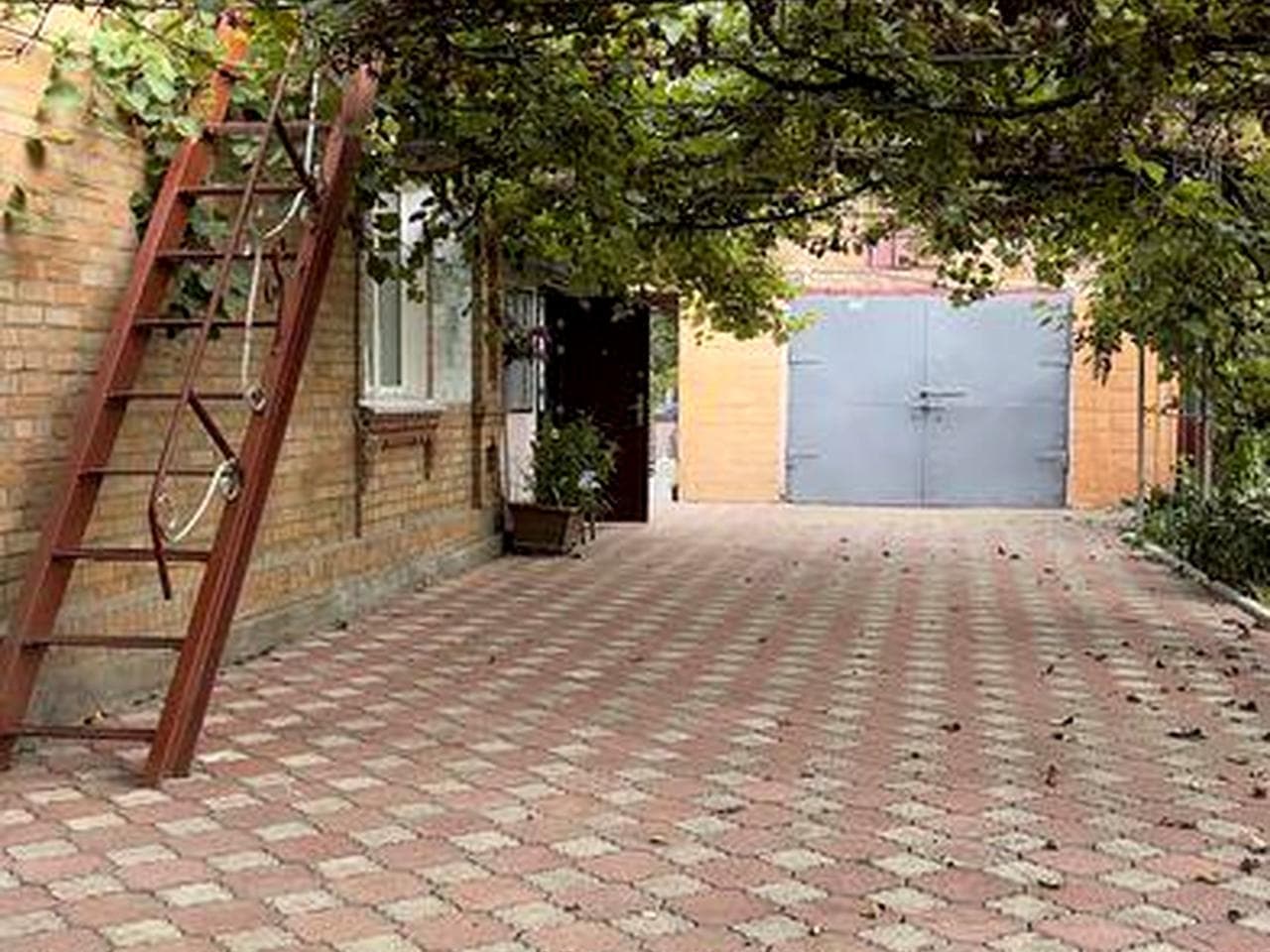 Продається будинок район Загребелля