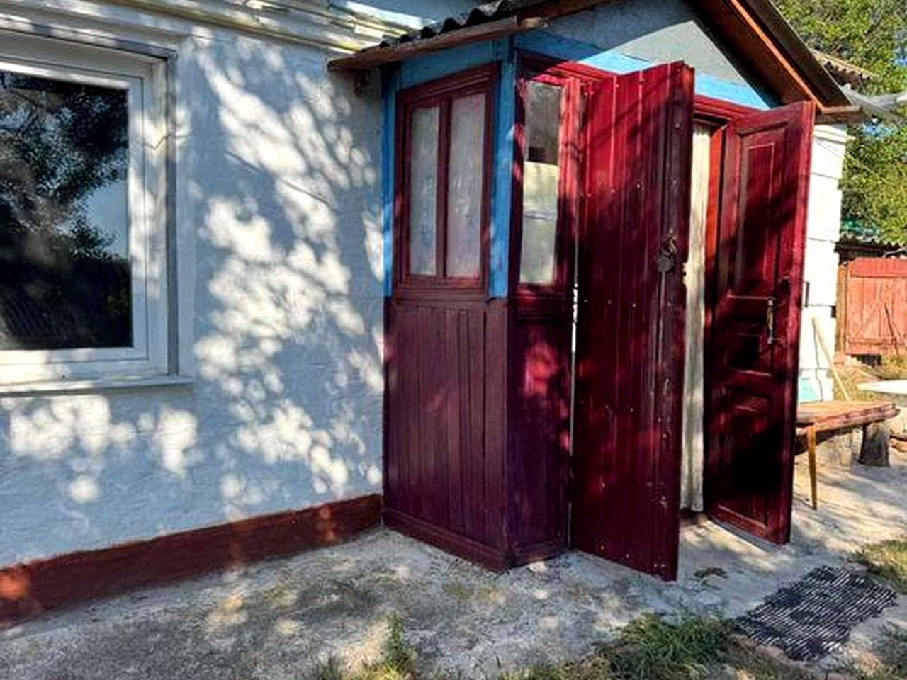 Продам будинок для сім’ї, 3 кімнати, земля