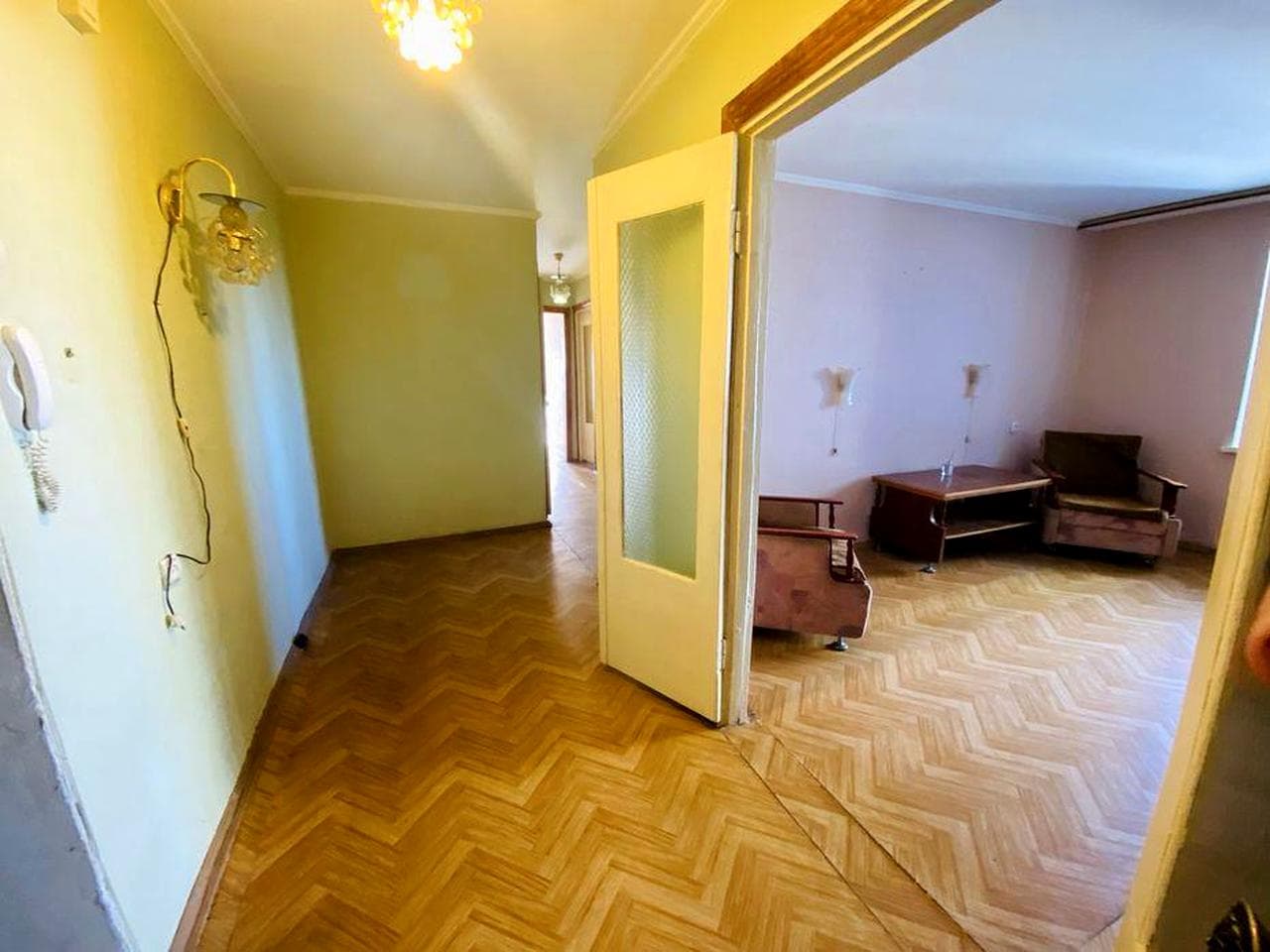Продаж 3 кімнатної квартири Княгині Ольги