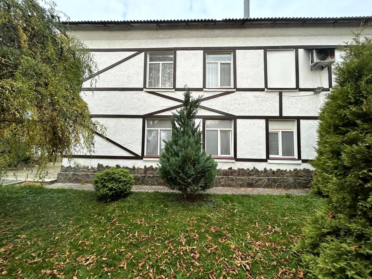 Київська вул. (107-ї Кременецької Дивізії), 39