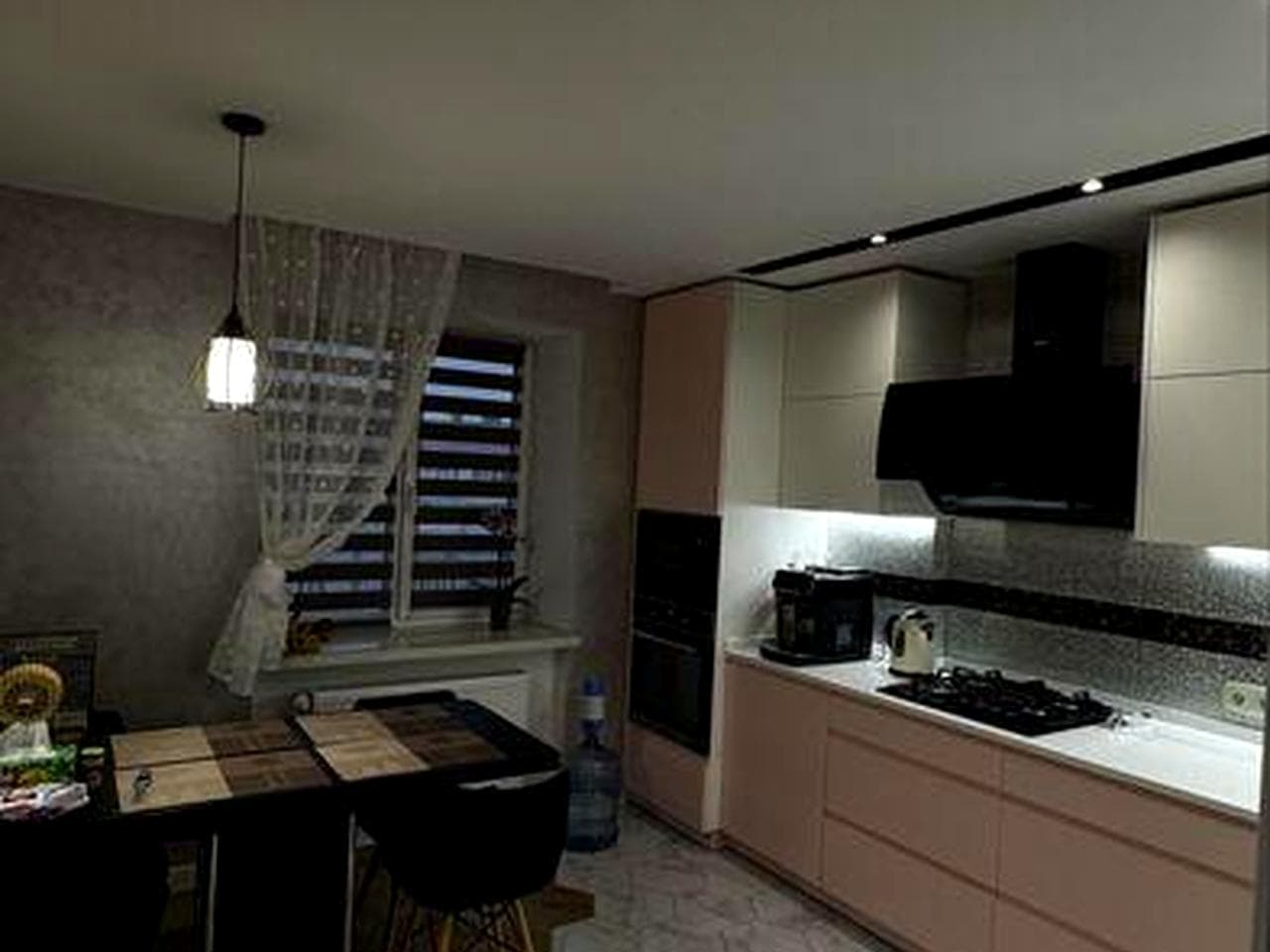 Двухповерхова квартира 115 м2