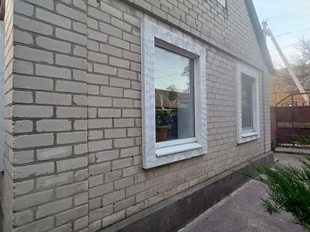 Продам дом.Синельниково.